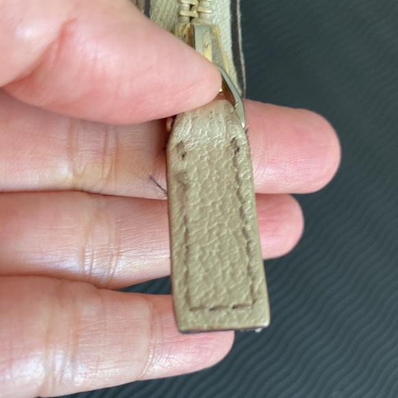 🤍 GUCCI Abbey Medium Classic Tote Bag - Picture 12 of 17